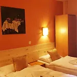 Kapistec 3*