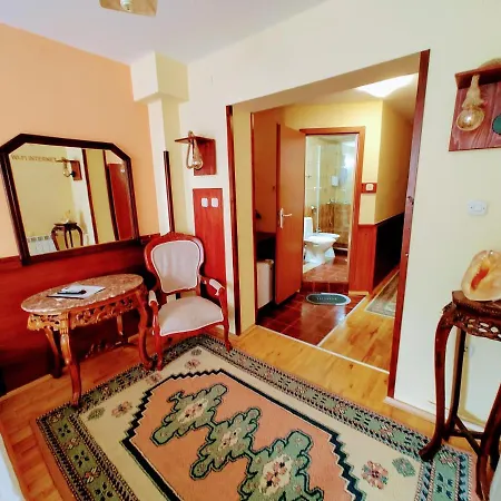 Kapistec Szálloda Szkopje