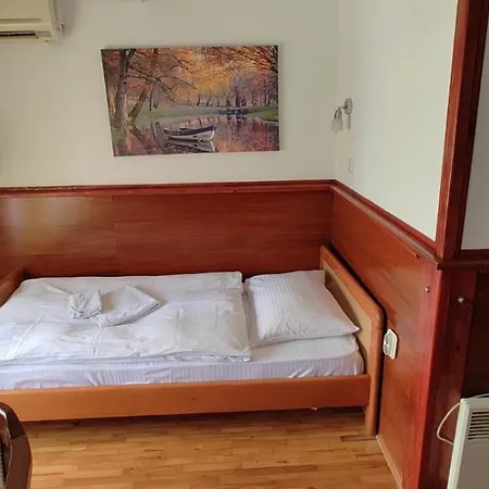 Kapistec 3* Skopje