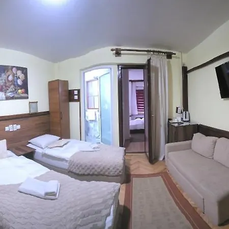 Hotel Kapistec 3*