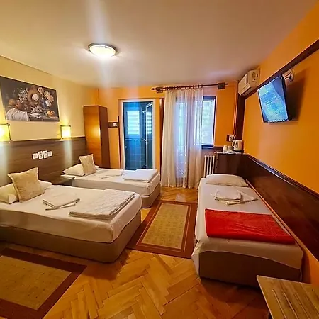 Hotel Kapistec 3*