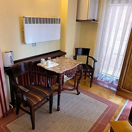 Kapistec 3* Skopje